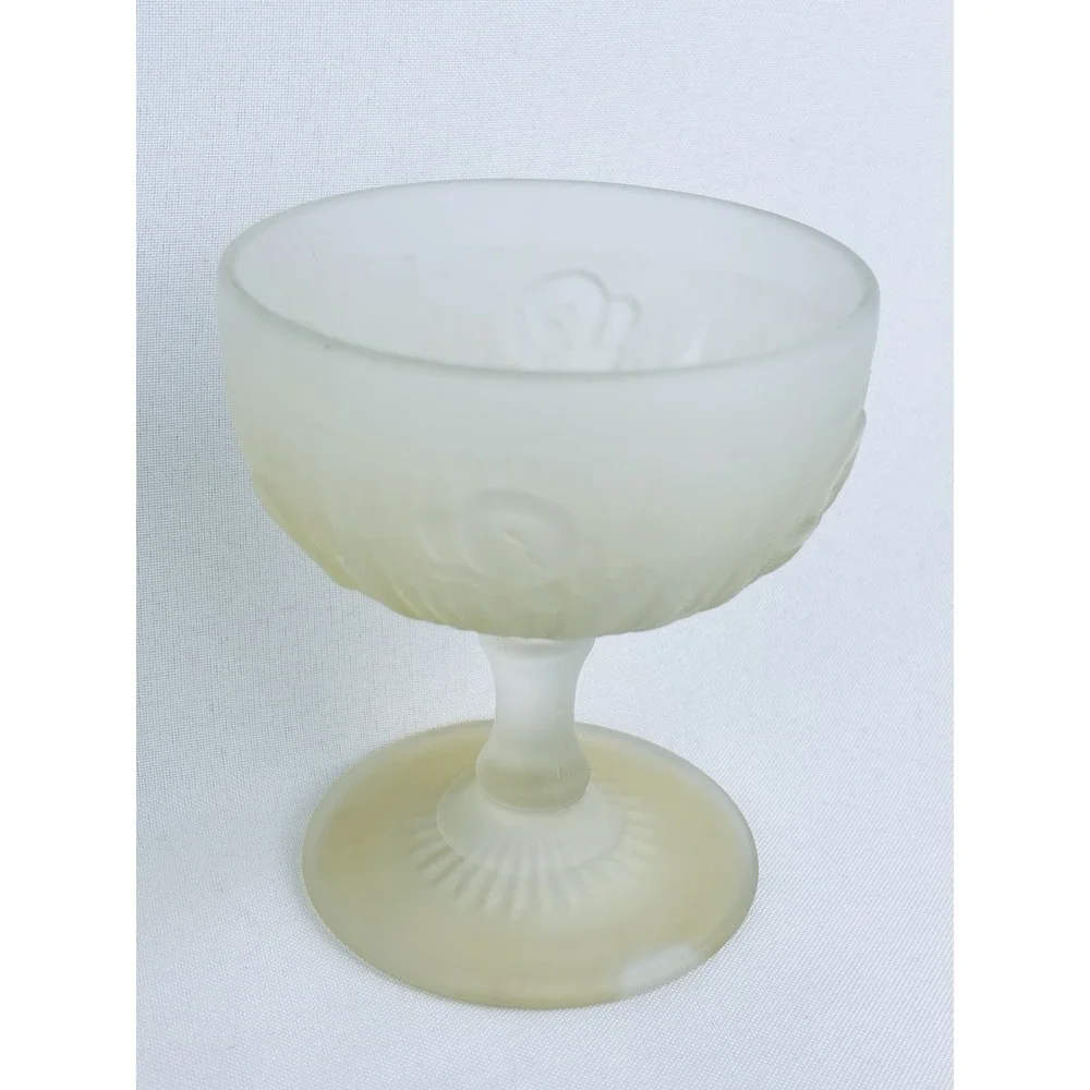 VTG Set 8 Jeanette Glass Frosted Iris & Herringbone Goblets Champagne Sherbet